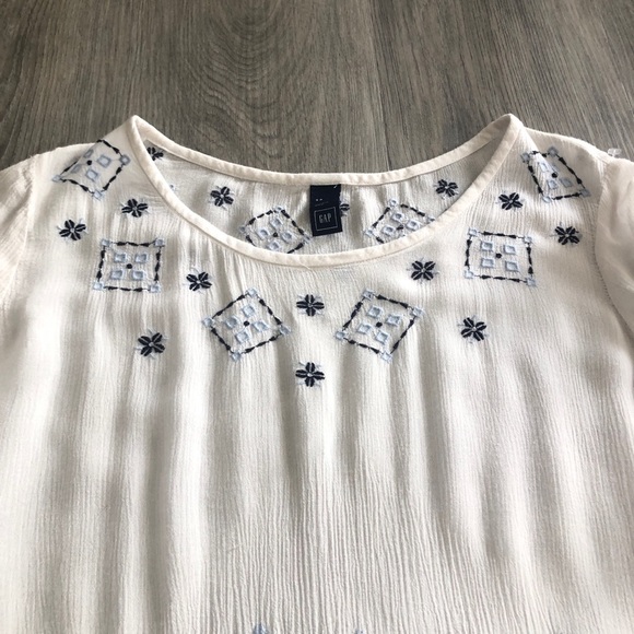 GAP White with embroidered details Women's Blouse - Picture 4 of 8
